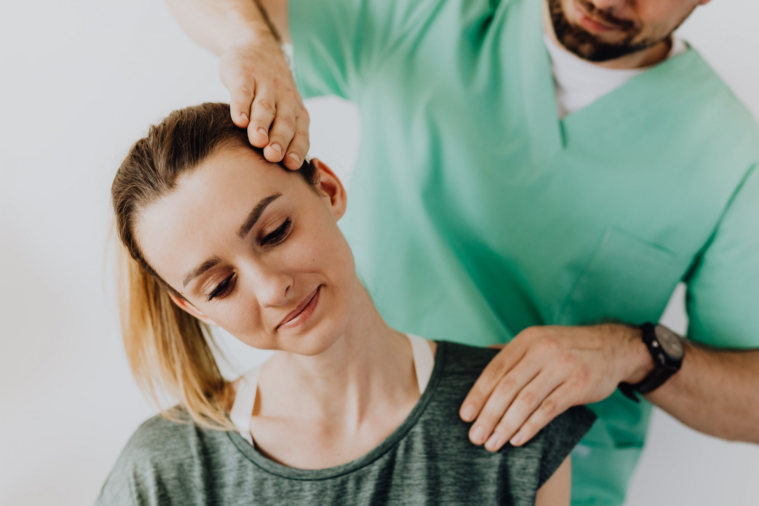 Neck Pain Chiropractic Treatment in Phoenix